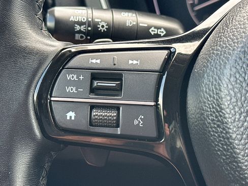 Used 2024 Honda Pilot EX-L image 22
