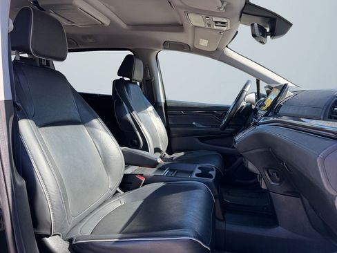 Used 2022 Honda Odyssey Elite image 15