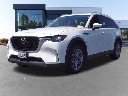 Used 2024 MAZDA CX-90 Plug-In Hybrid w/ Preferred AWD/4WD image 9