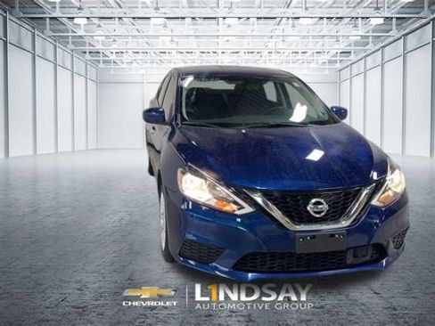 Used 2019 Nissan Sentra S image 4