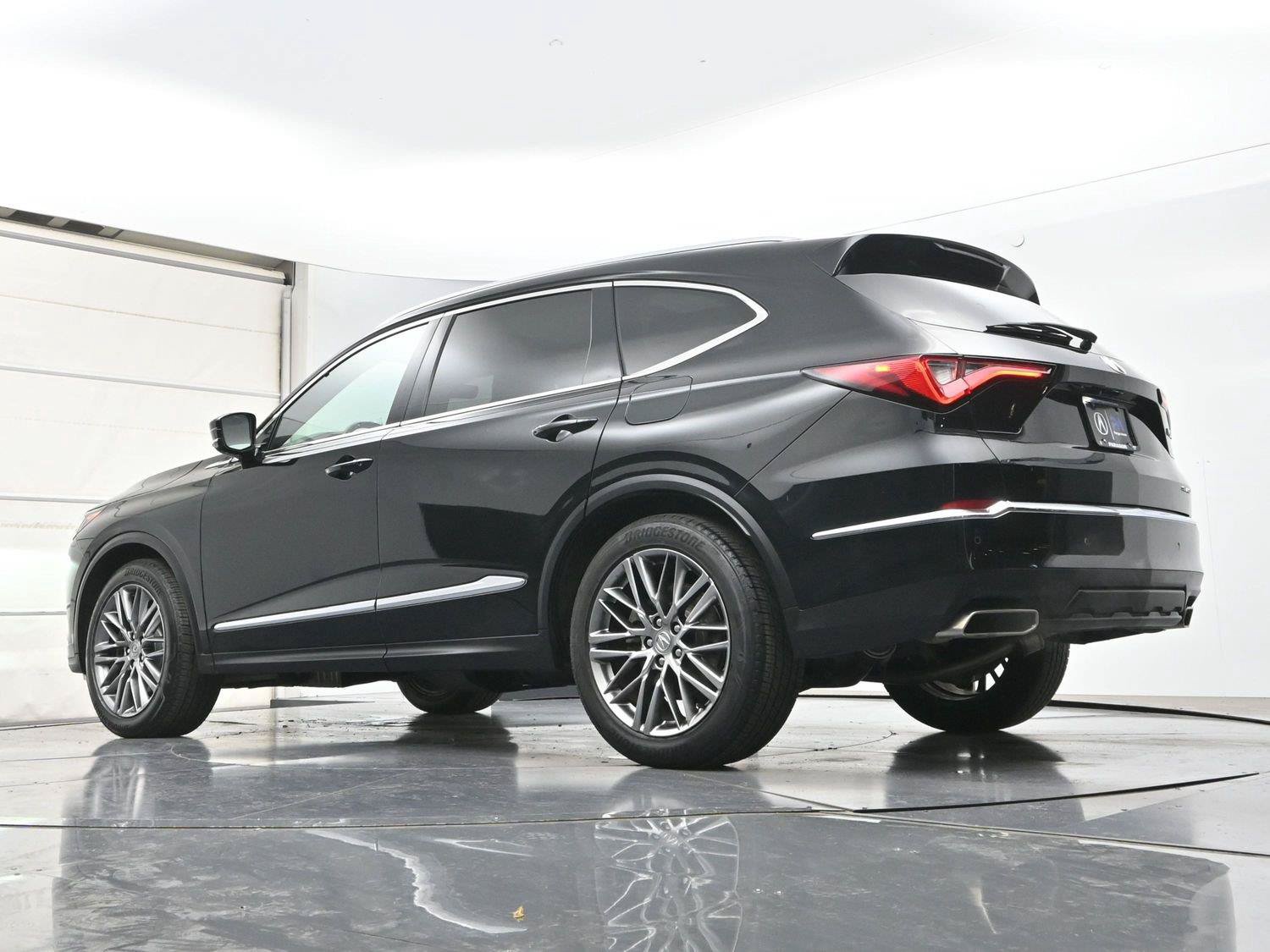 Certified 2024 Acura MDX w/ Advance Package AWD/4WD image 34