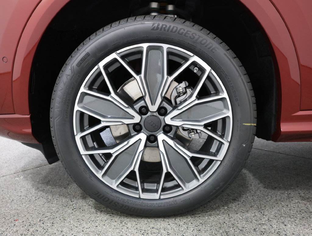 New 2026 Audi Q5 Premium Plus AWD/4WD image 5