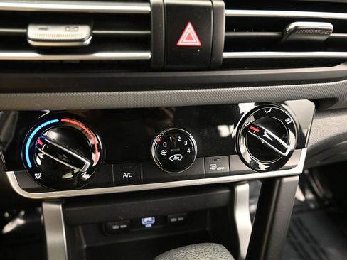 Used 2022 Kia Seltos LX image 31