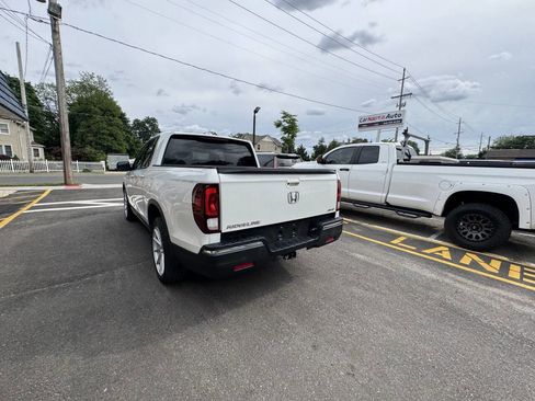 Used 2019 Honda Ridgeline Sport image 16