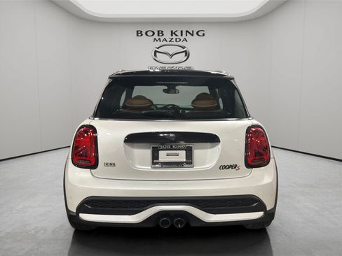 Used 2023 MINI Cooper S w/ Signature Upholstery Package FWD image 4