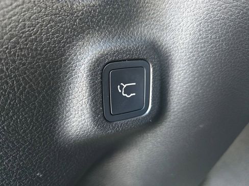 Used 2023 Jeep Compass Latitude w/ Convenience Group image 27