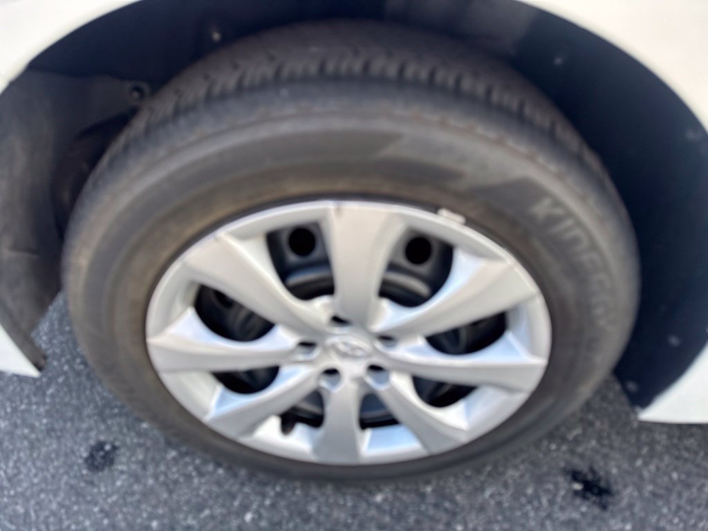 Used 2025 Toyota Corolla LE FWD image 10