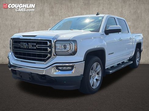 Used 2018 GMC Sierra 1500 SLE w/ SLE Value Package AWD/4WD image 4
