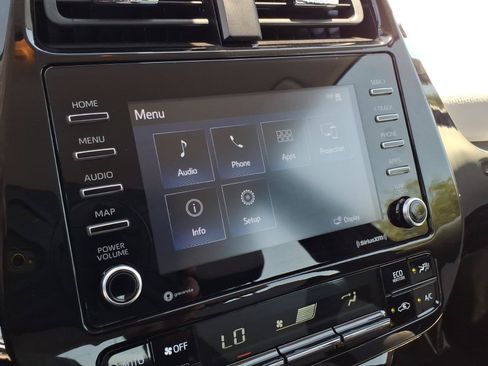 Used 2022 Toyota Prius LE FWD image 25