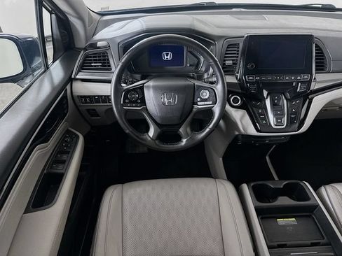 Certified 2024 Honda Odyssey Elite image 4
