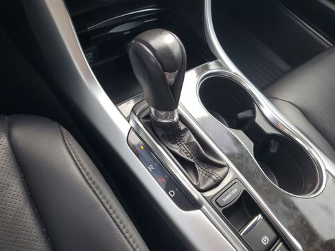 Used 2020 Acura TLX w/ Technology Package image 37