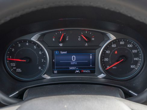 Used 2020 Chevrolet Equinox LT image 12