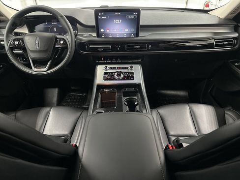 Used 2024 Lincoln Aviator Premiere w/ Premium Package image 22