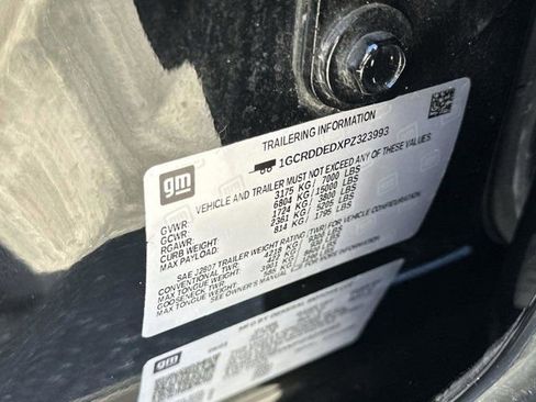 Used 2023 Chevrolet Silverado 1500 LT image 34