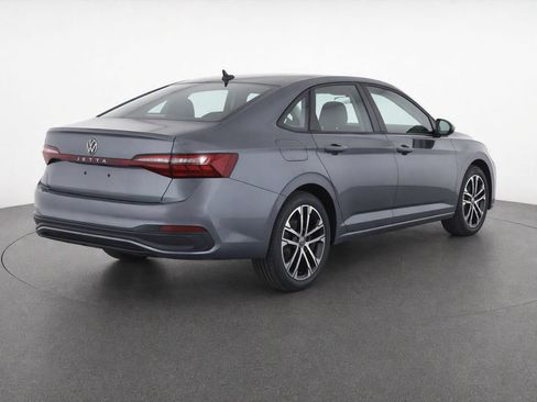 Used 2026 Volkswagen Jetta Sport FWD image 4