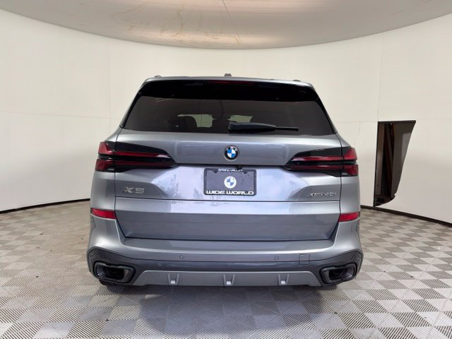 Certified 2025 BMW X5 xDrive40i w/ M Sport Package AWD/4WD image 6