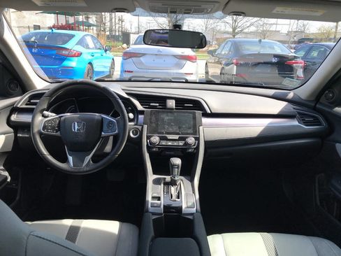 Used 2016 Honda Civic EX-T image 11