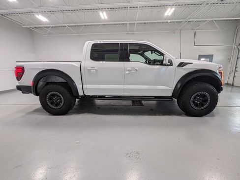 Certified 2024 Ford F150 Raptor AWD/4WD image 7