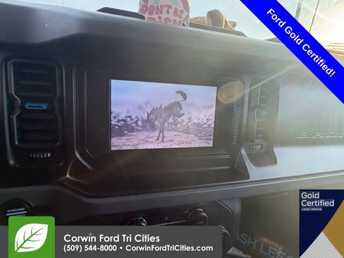 Used 2023 Ford Bronco Black Diamond image 4