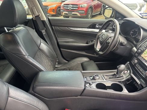 Used 2018 Nissan Maxima SR w/ Midnight Edition image 13