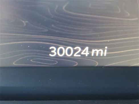 Used 2024 Jeep Grand Cherokee L Limited w/ Luxury Tech Group II image 15