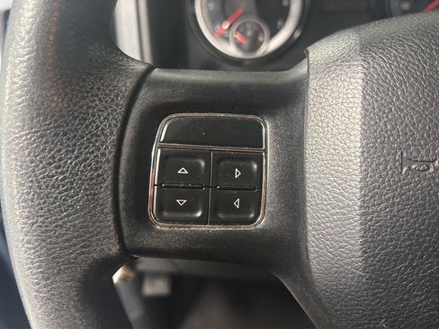 Used 2015 RAM 2500 Tradesman w/ Chrome Appearance Group image 16