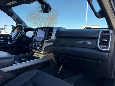 Used 2019 RAM 1500 Big Horn image 17