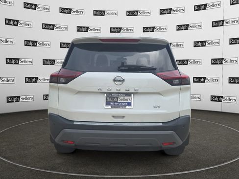 Used 2021 Nissan Rogue SV FWD image 5