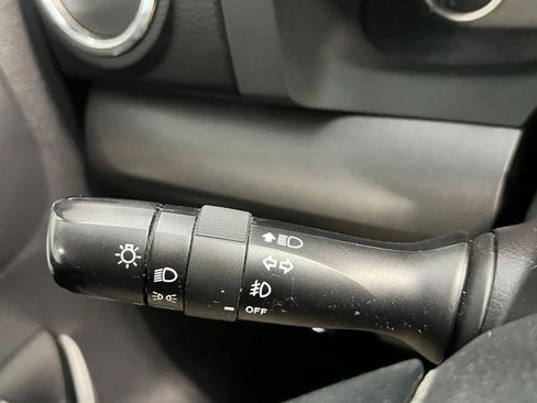 Used 2015 Toyota Tundra SR5 w/ SR5 Upgrade Package image 42