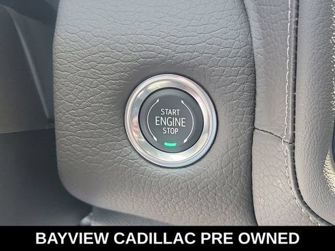 Used 2022 GMC Yukon XL Denali AWD/4WD image 42