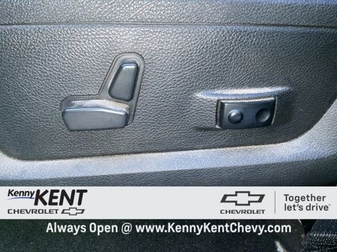 Used 2023 RAM 1500 Classic SLT w/ Trailer & Traction Group image 25