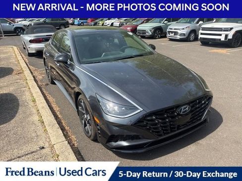 Certified 2021 Hyundai Sonata SEL Plus w/ Tech Package image 3