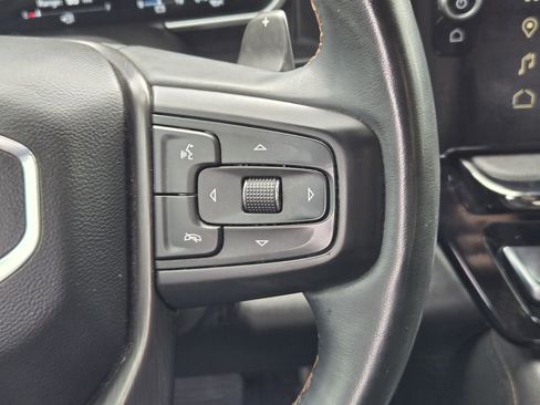 Used 2023 GMC Sierra 1500 AT4 w/ Technology Package AWD/4WD image 25