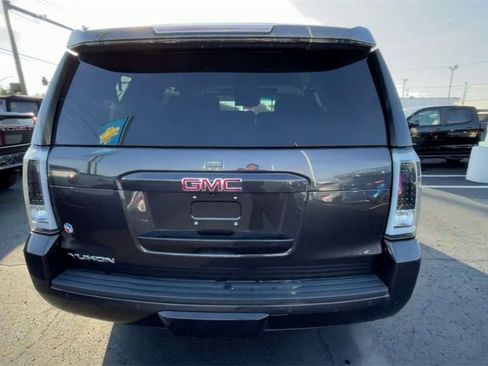 Used 2015 GMC Yukon SLT image 7