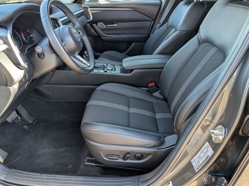 Used 2024 MAZDA CX-50 AWD 2.5 S w/ Weather Package image 11