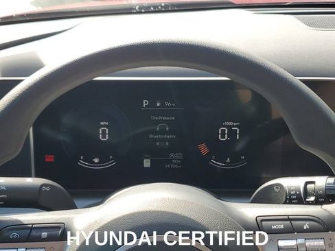 Certified 2025 Hyundai Tucson SE FWD image 16