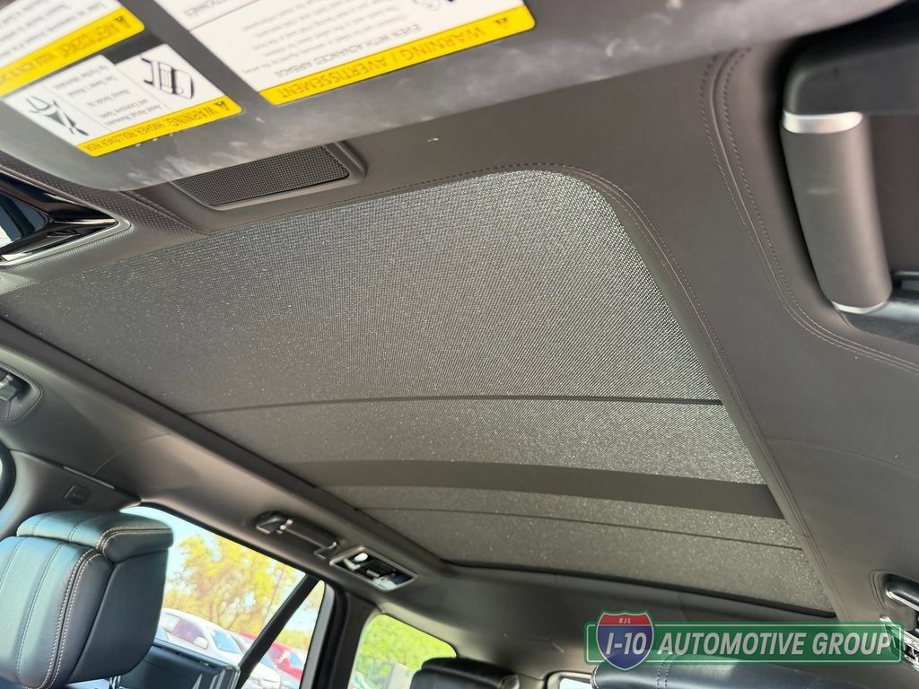 Used 2019 Land Rover Range Rover SV Autobiography Dynamic AWD/4WD image 36