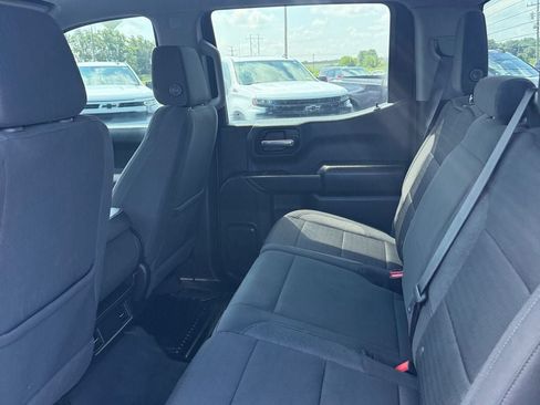Used 2022 Chevrolet Silverado 1500 Custom AWD/4WD image 31