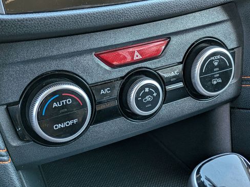 Used 2023 Subaru Crosstrek 2.0i Premium image 23