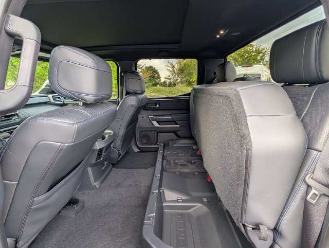 Used 2023 Toyota Tundra Platinum AWD/4WD image 28