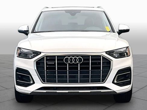 Used 2024 Audi Q5 2.0T Premium w/ Convenience Package AWD/4WD image 4