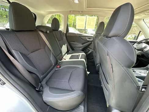 Certified 2023 Subaru Forester Premium AWD/4WD image 22