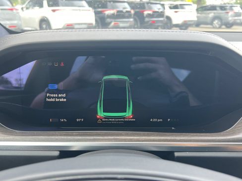 Used 2023 Tesla Model X AWD/4WD image 9