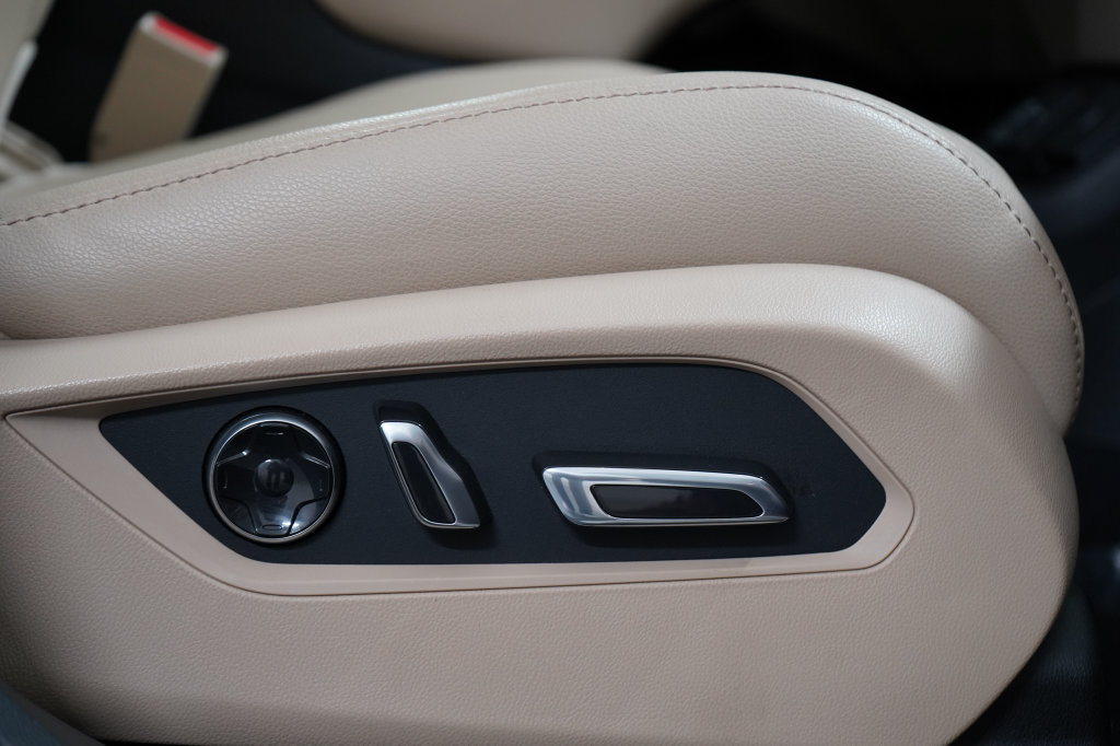 Used 2021 Acura RDX AWD image 46