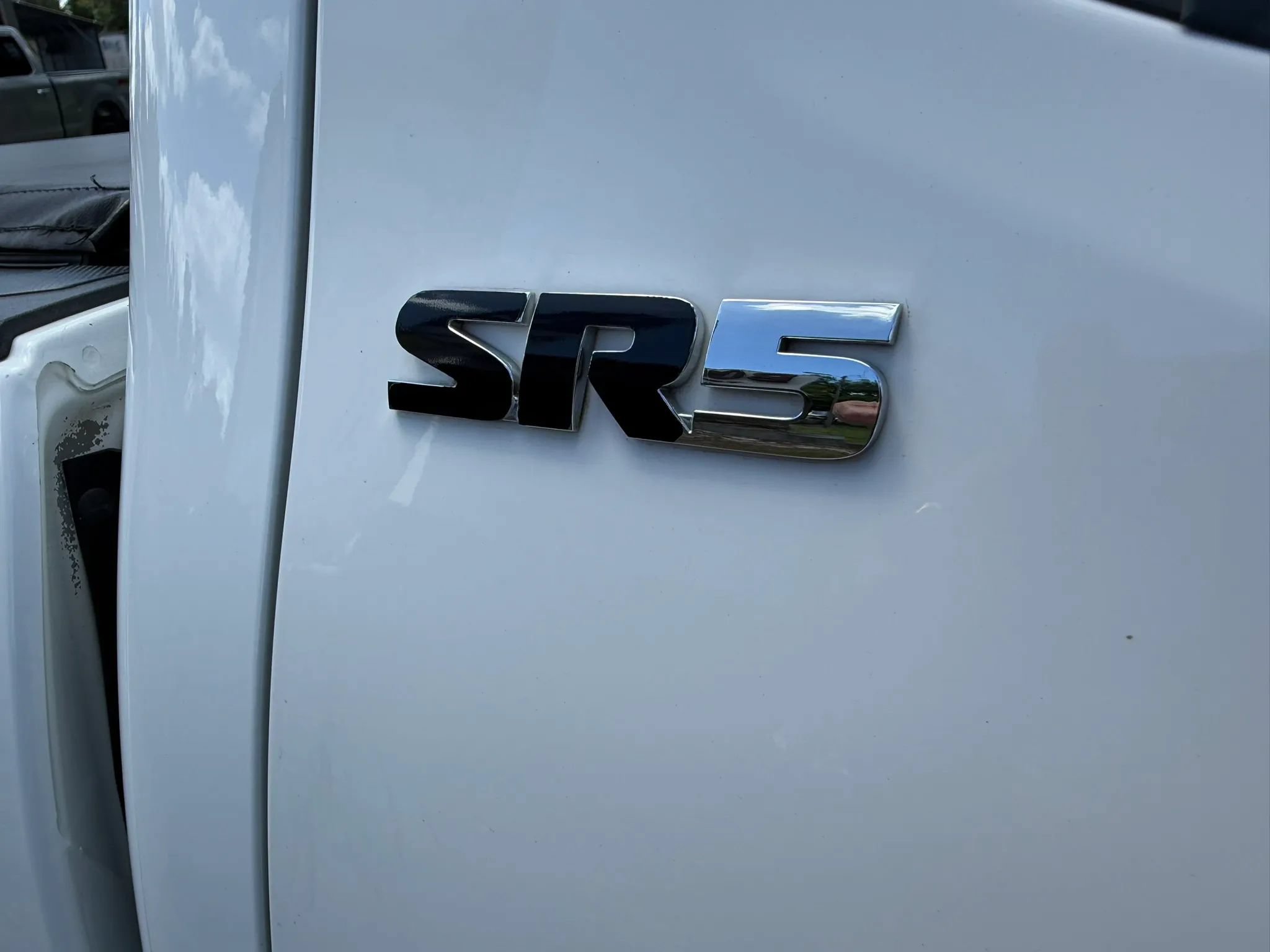 Used 2018 Toyota Tacoma SR5 AWD/4WD image 24