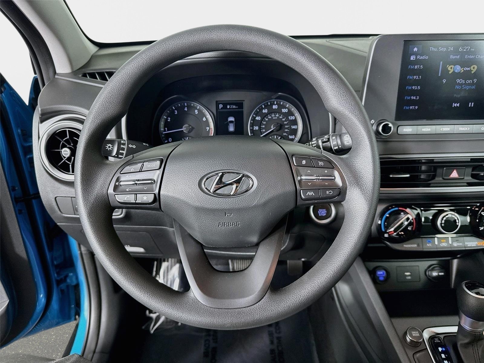 Certified 2023 Hyundai Kona SEL FWD image 12