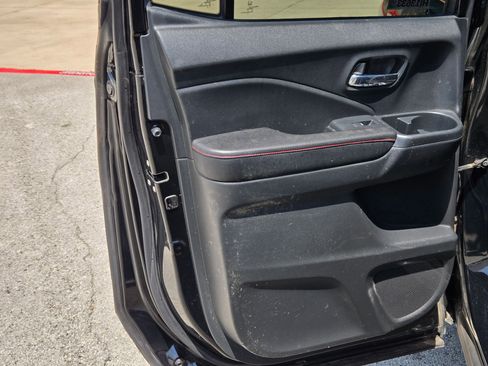 Used 2017 Honda Ridgeline Black Edition image 15