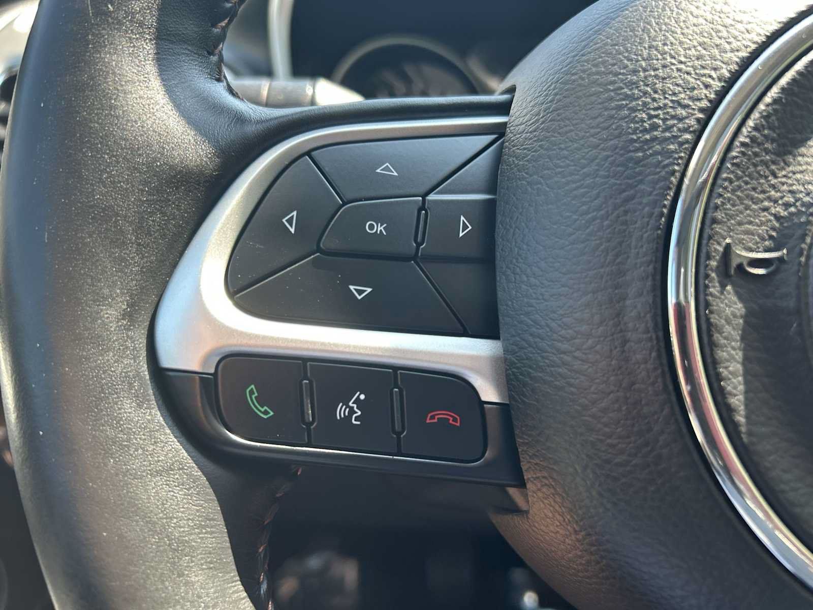 Used 2019 Jeep Compass Latitude w/ Popular Equipment Group AWD/4WD image 15