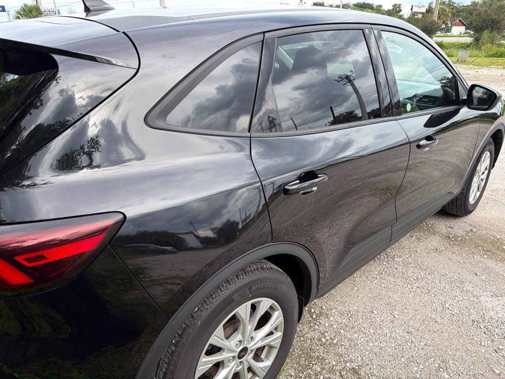 Used 2025 Ford Escape Active FWD image 6