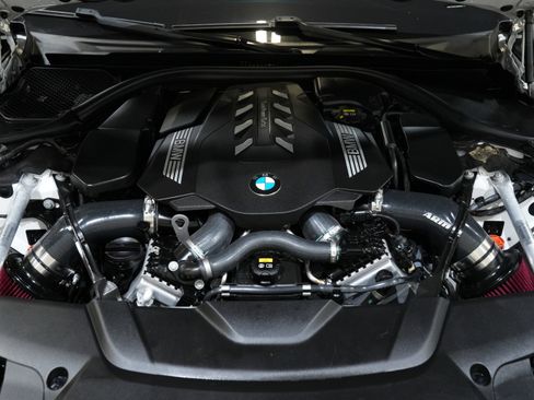 Used 2020 BMW 750i xDrive image 51